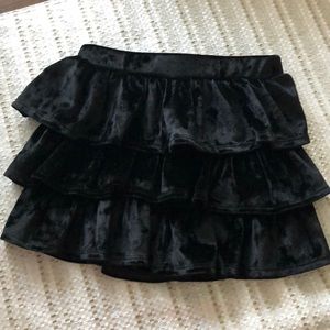 Girls black velour skirt